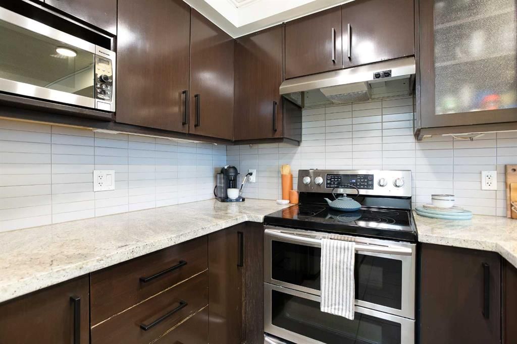 208, 1805 26 Avenue SW, Calgary — photo 5 of 23