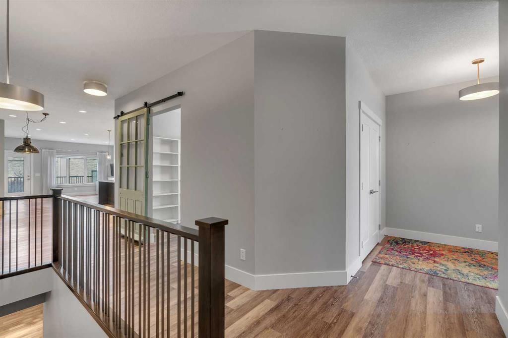 95 Sierra Morena Manor SW, Calgary — photo 2 of 45