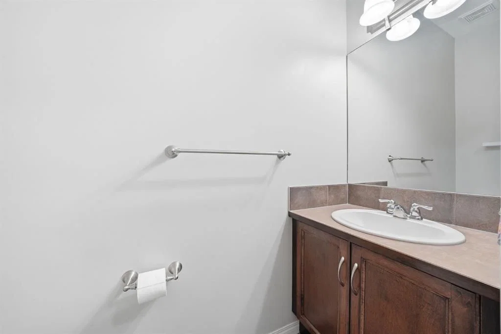99 Sage Valley Park NW, Calgary — photo 4 of 40