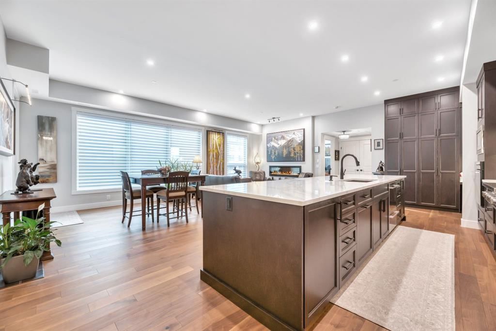 302, 105 Lebel Crescent NW, Calgary — photo 4 of 49