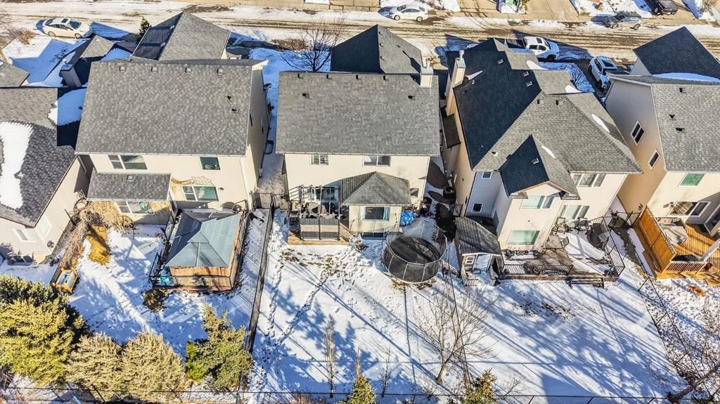 29 Cougarstone Manor SW, Calgary — photo 2 of 49