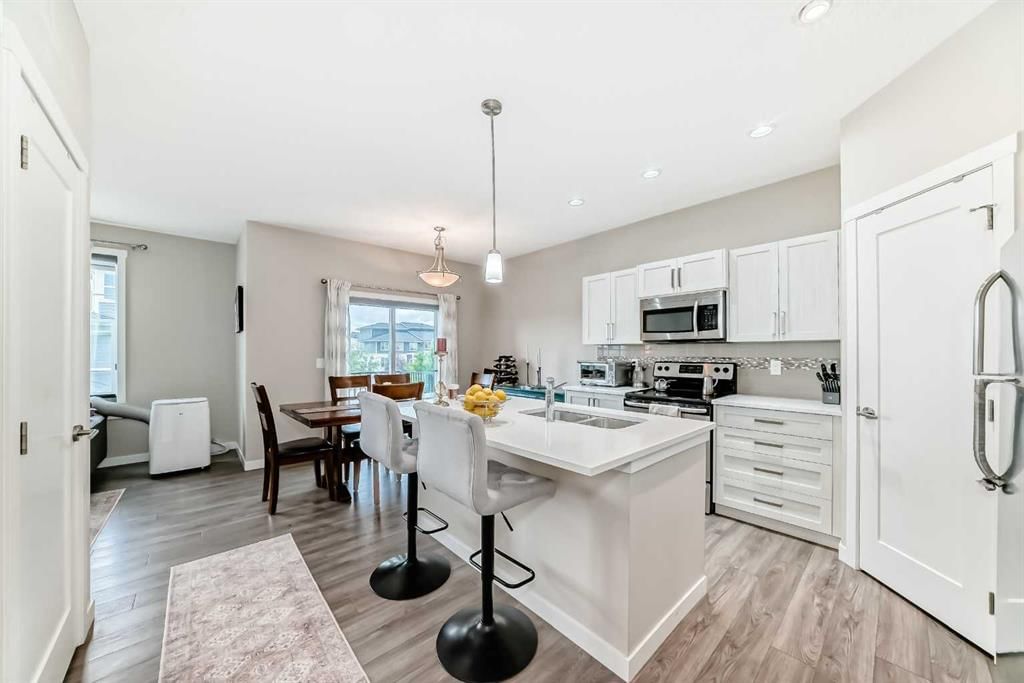 303, 428 Nolan Hill Drive NW, Calgary — photo 2 of 47