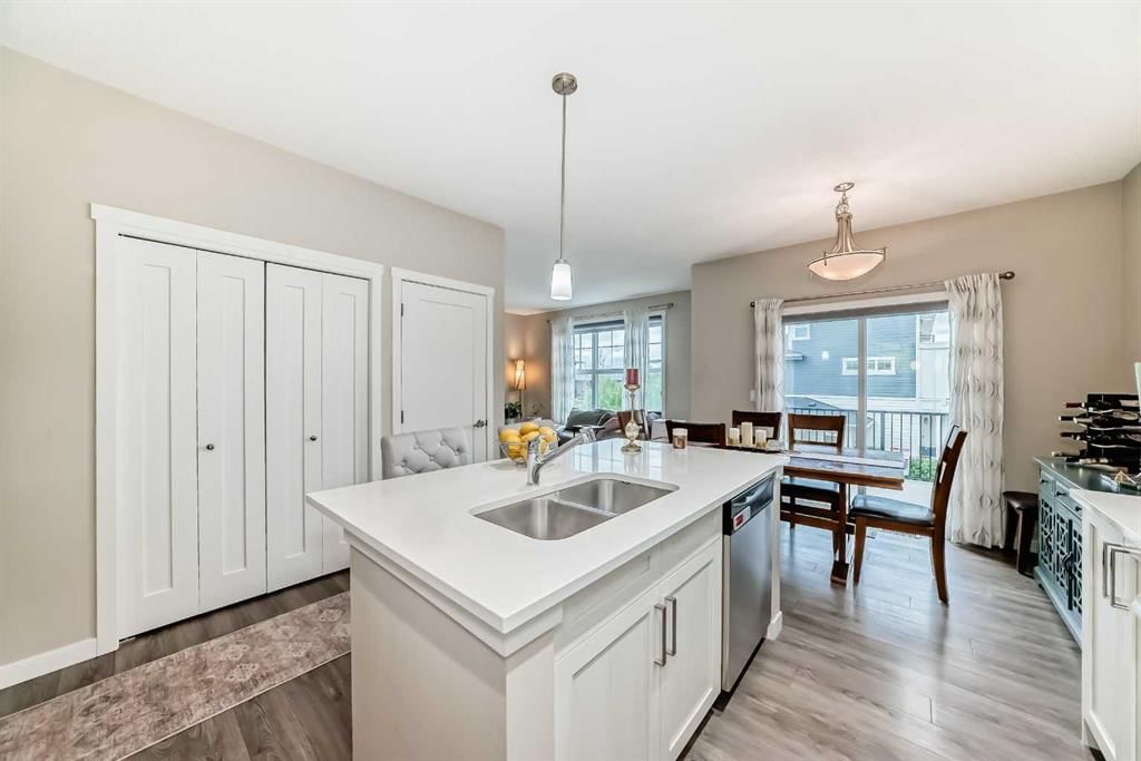 303, 428 Nolan Hill Drive NW, Calgary — photo 4 of 47