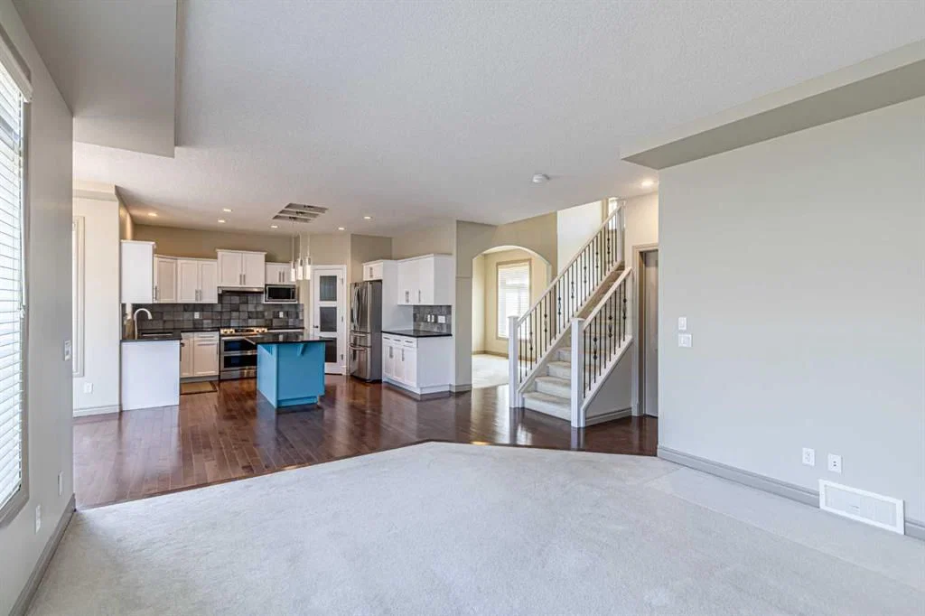 67 Evergreen Row SW, Calgary — photo 2 of 34