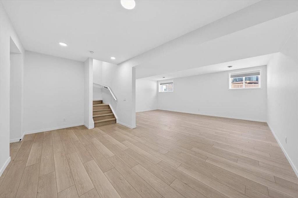 392 Carringvue Place NW, Calgary — photo 5 of 50