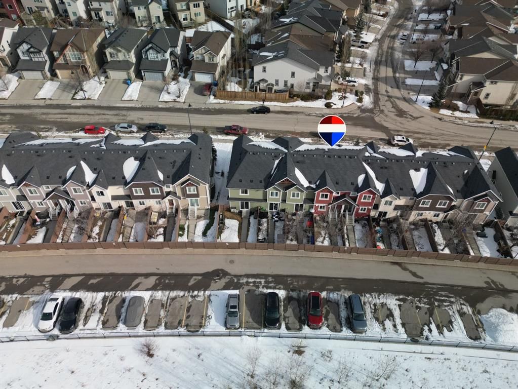 93 Aspen Hills Drive SW, Calgary — photo 5 of 43