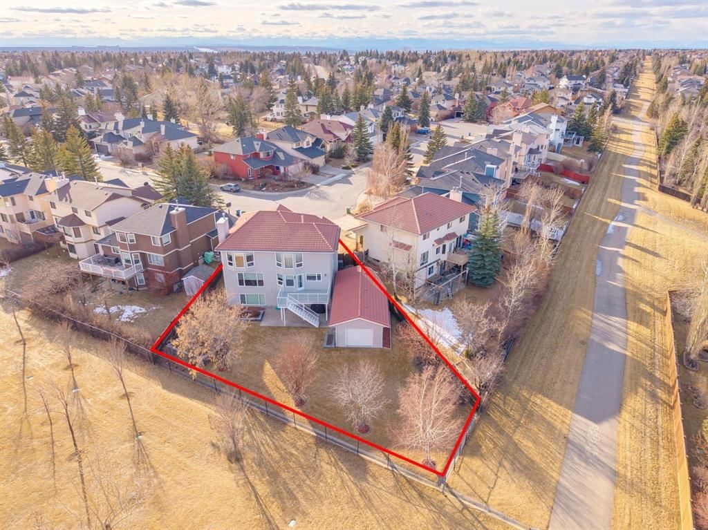 163 Edgebrook Close NW, Calgary — photo 2 of 46