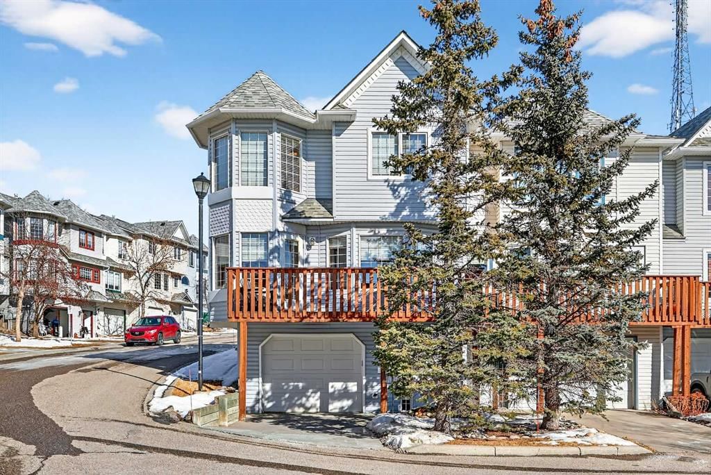 66 Patina View SW, Calgary — photo 2 of 46