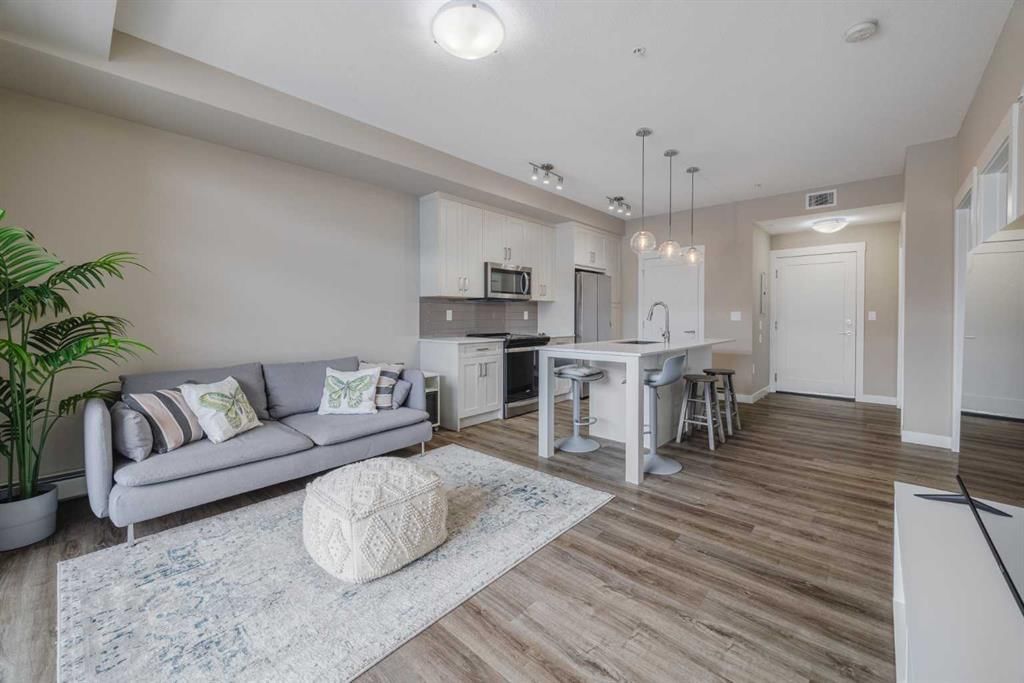 210, 25 Walgrove Walk SE, Calgary — photo 2 of 25