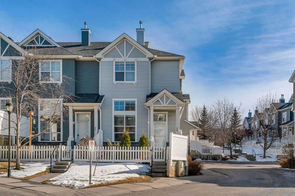 320 Elgin Gardens SE, Calgary — main listing photo