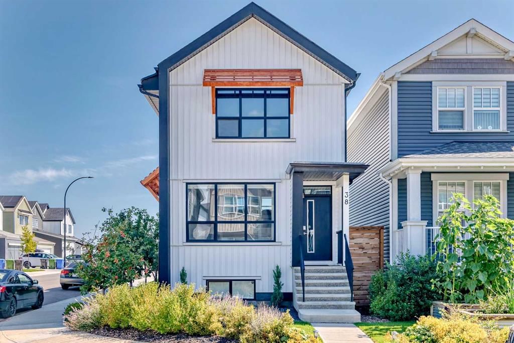 38 Lavender Road SE, Calgary — main listing photo