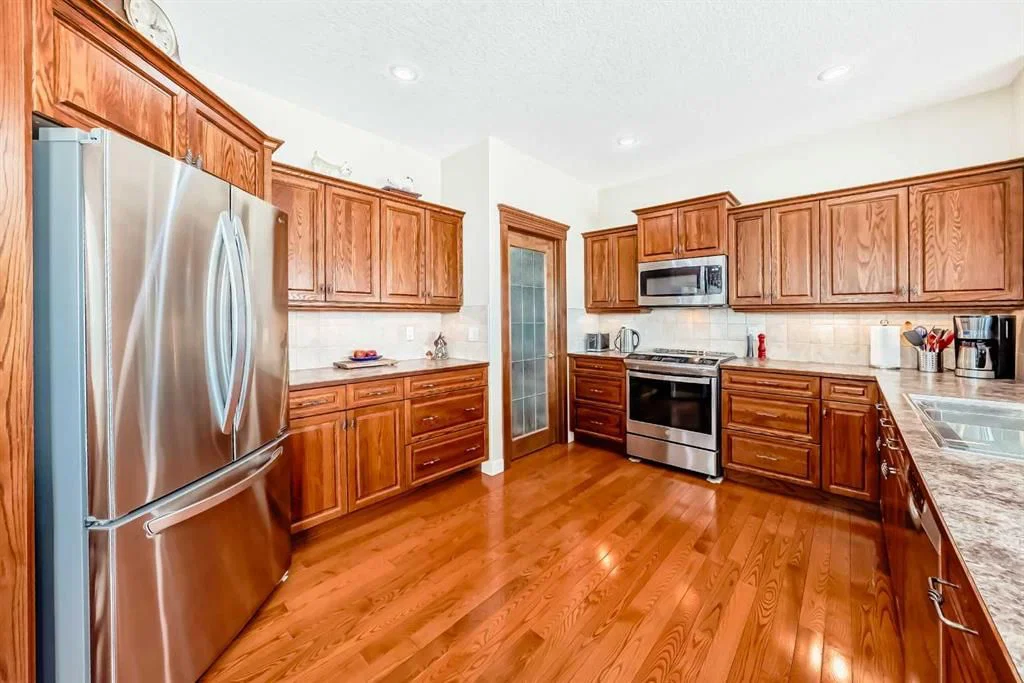 487 Rocky Ridge Drive NW, Calgary — photo 3 of 50