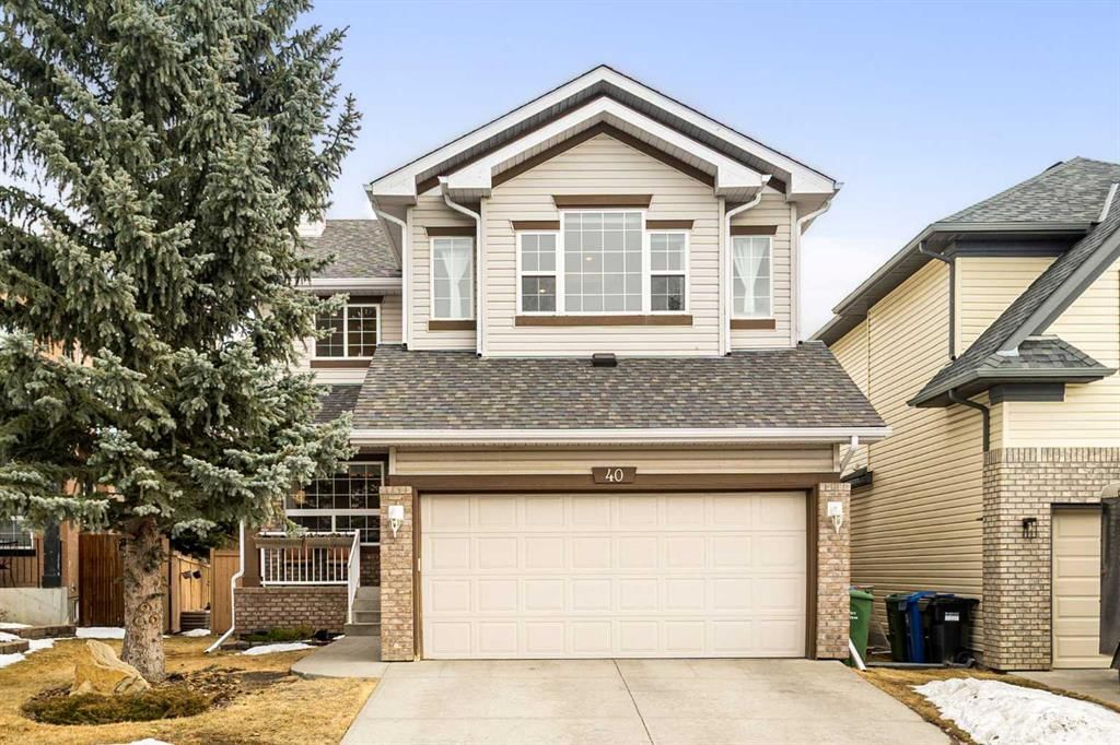 40 Wentworth Close SW, Calgary — main listing photo