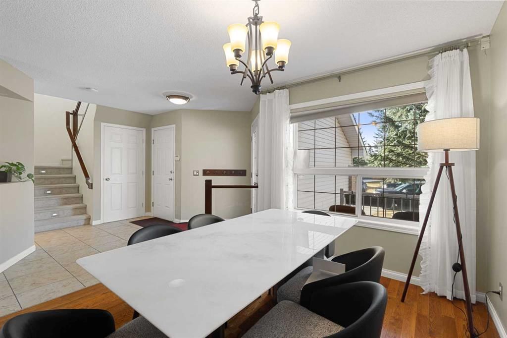 40 Wentworth Close SW, Calgary — photo 5 of 50