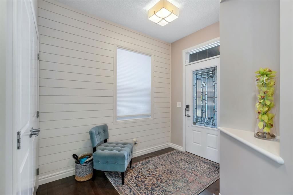 24 Marquis Grove SE, Calgary — photo 2 of 50