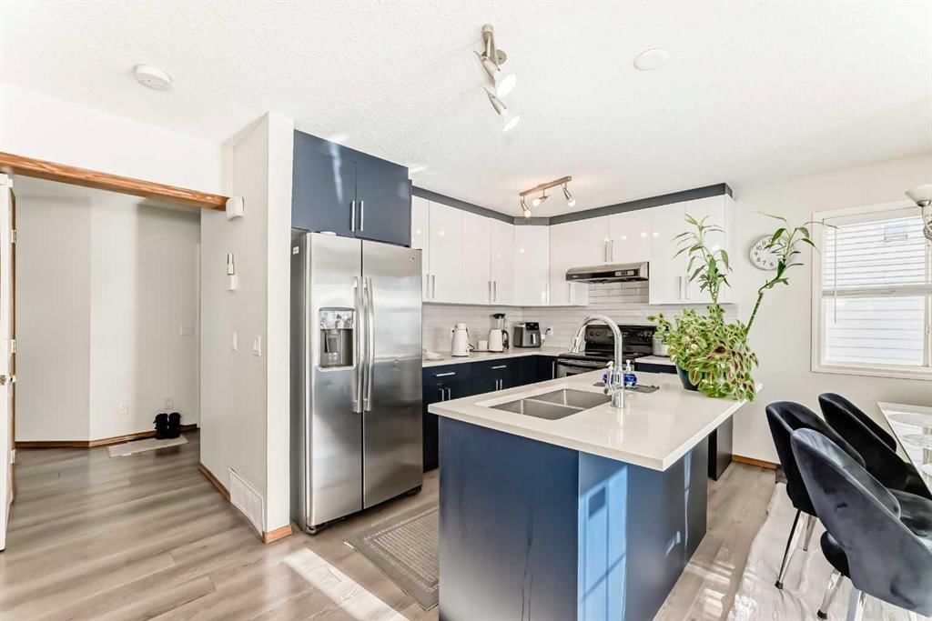 35 Tarington Gardens NE, Calgary — photo 4 of 25