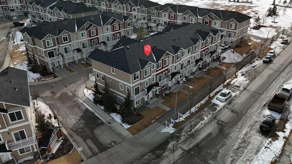 5 Redstone Circle NE, Calgary — photo 3 of 50
