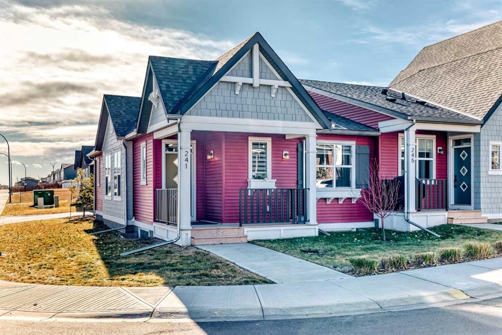 241 Lucas Avenue NW, Calgary — photo 3 of 38