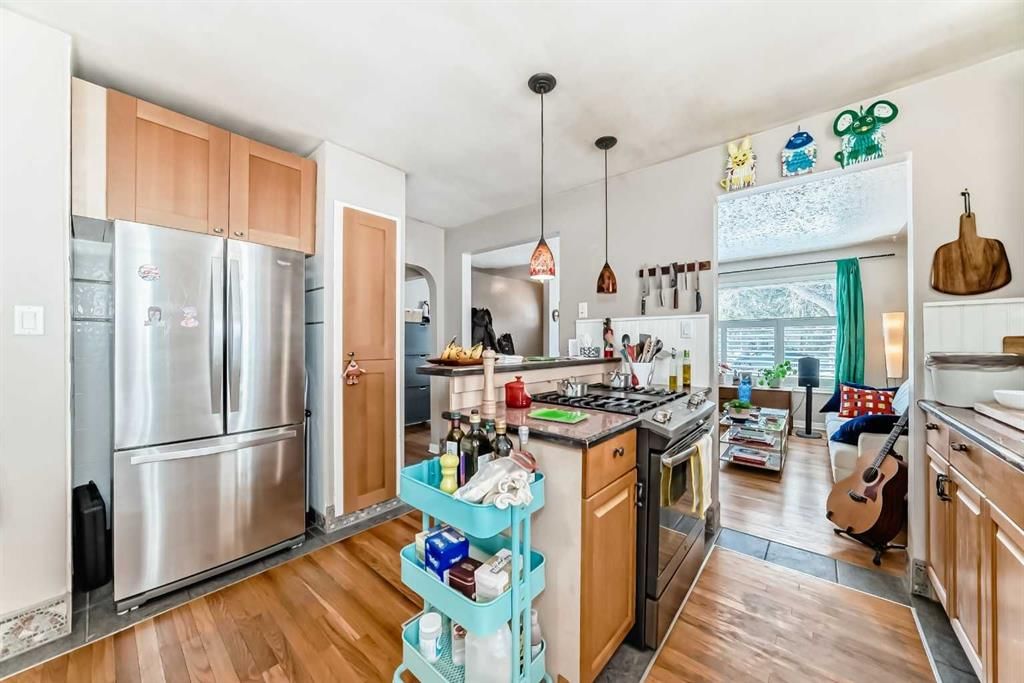 3124 Kilkenny Road SW, Calgary — photo 3 of 42