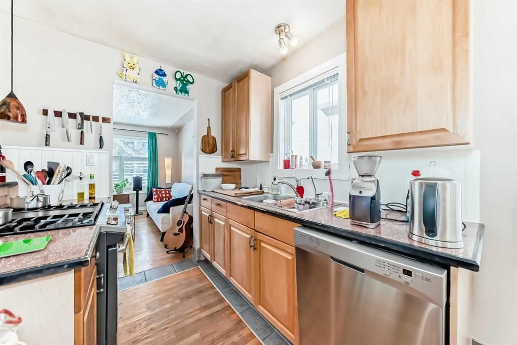 3124 Kilkenny Road SW, Calgary — photo 4 of 42