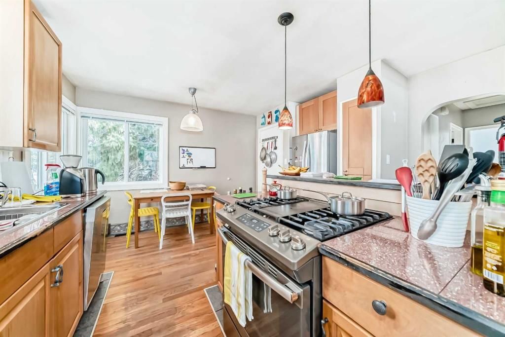 3124 Kilkenny Road SW, Calgary — photo 5 of 42