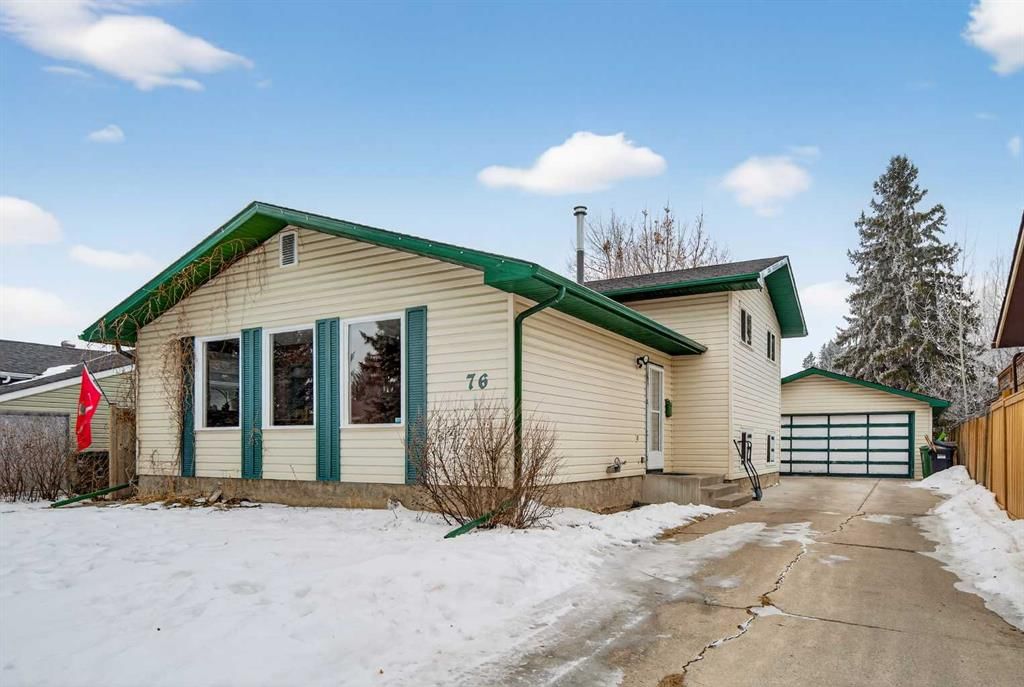 76 Brookpark Place SW, Calgary — main listing photo