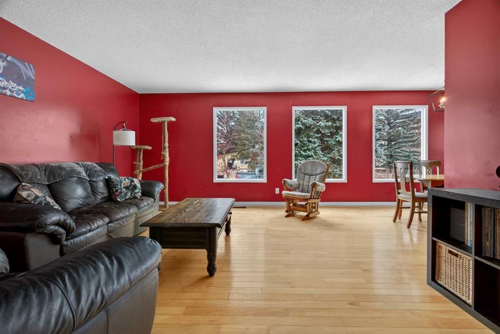 76 Brookpark Place SW, Calgary — photo 5 of 45