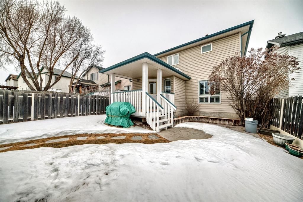 88 Hidden Hills Way NW, Calgary — photo 3 of 50