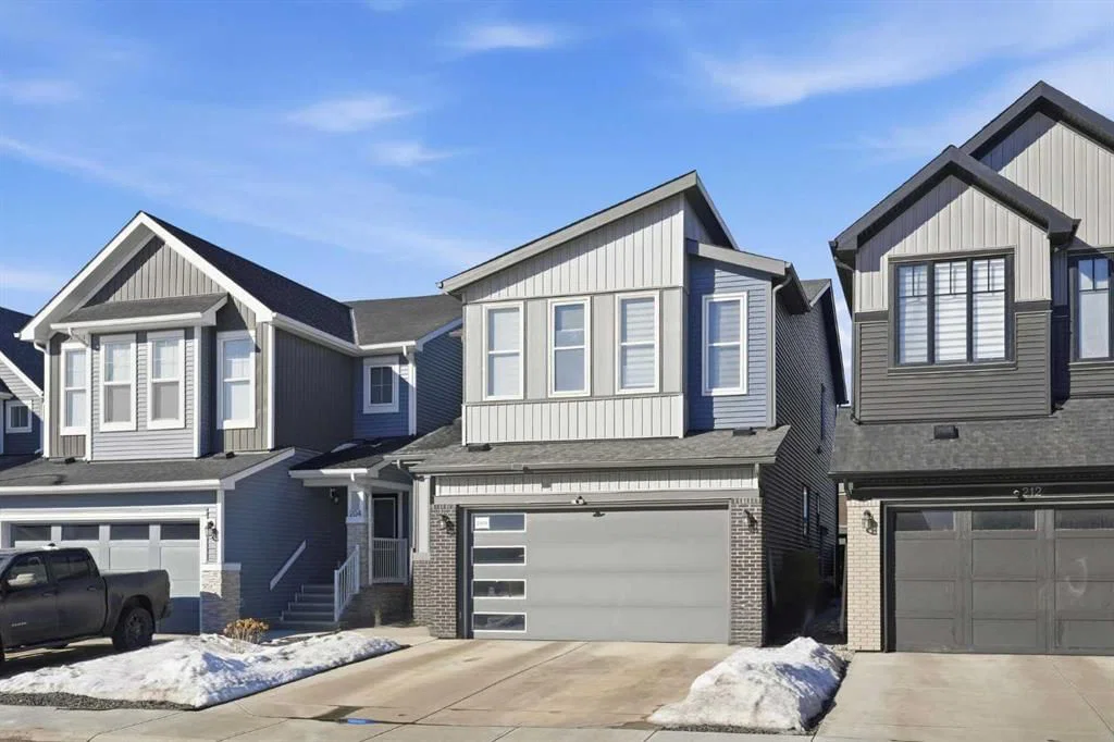 208 Creekstone Row SW, Calgary — photo 2 of 42