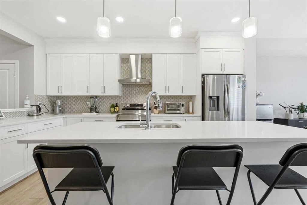 208 Creekstone Row SW, Calgary — photo 4 of 42