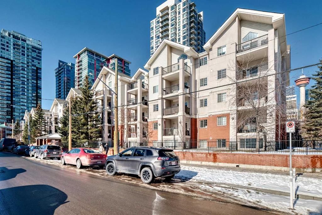 204, 126 14 Avenue SW, Calgary — photo 3 of 33