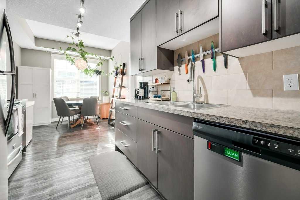 160 Cranford Walk SE, Calgary — photo 2 of 29