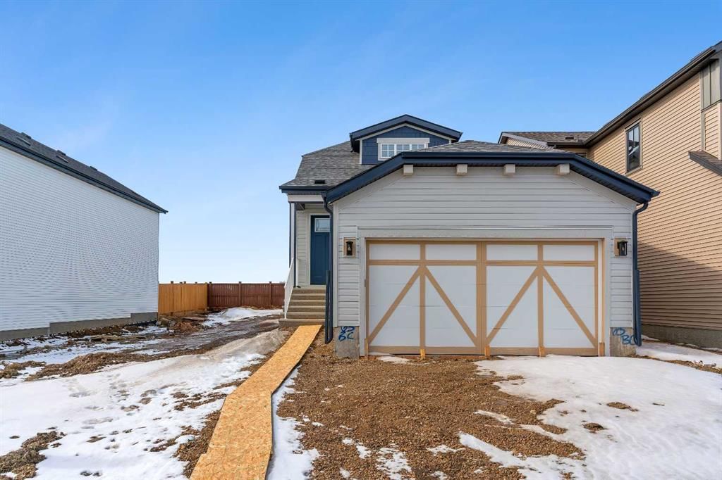 63 Bartlett Crescent SE, Calgary — main listing photo