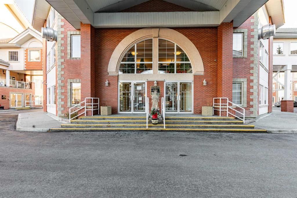 314, 223 Tuscany Springs Boulevard NW, Calgary — main listing photo