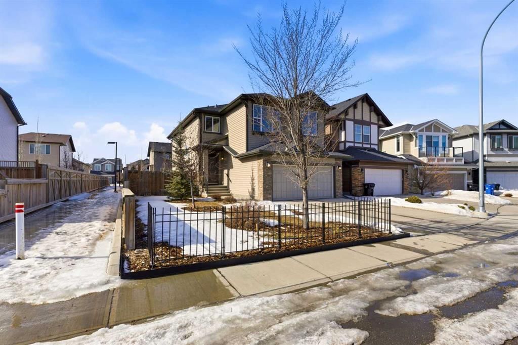 92 Brightoncrest Point SE, Calgary — photo 2 of 50