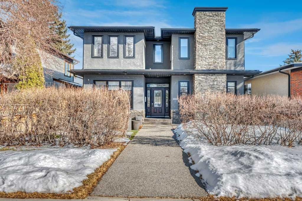 2242 25A Street SW, Calgary — main listing photo