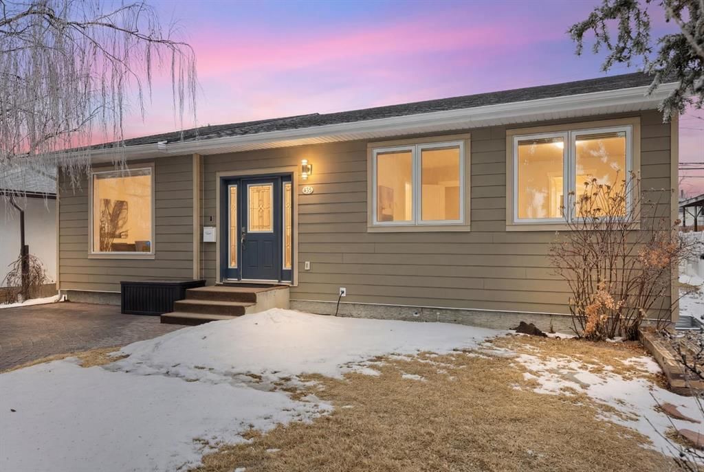 435 Arlington Drive SE, Calgary — main listing photo
