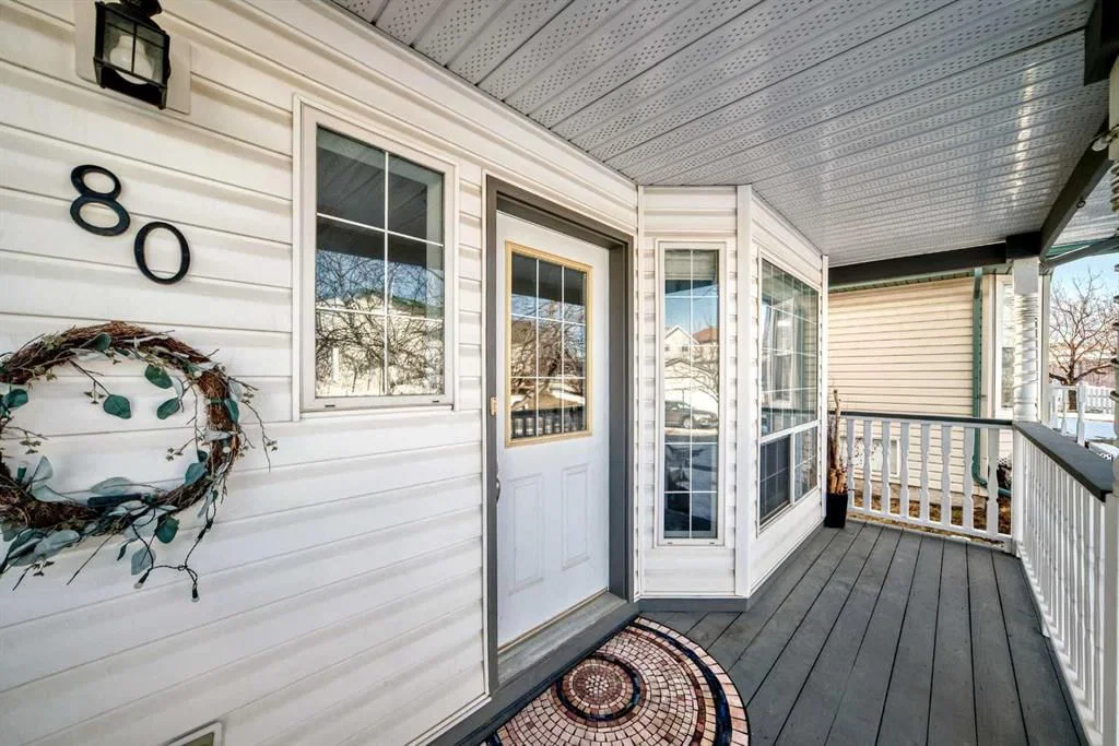 80 Hidden Point NW, Calgary — photo 3 of 50