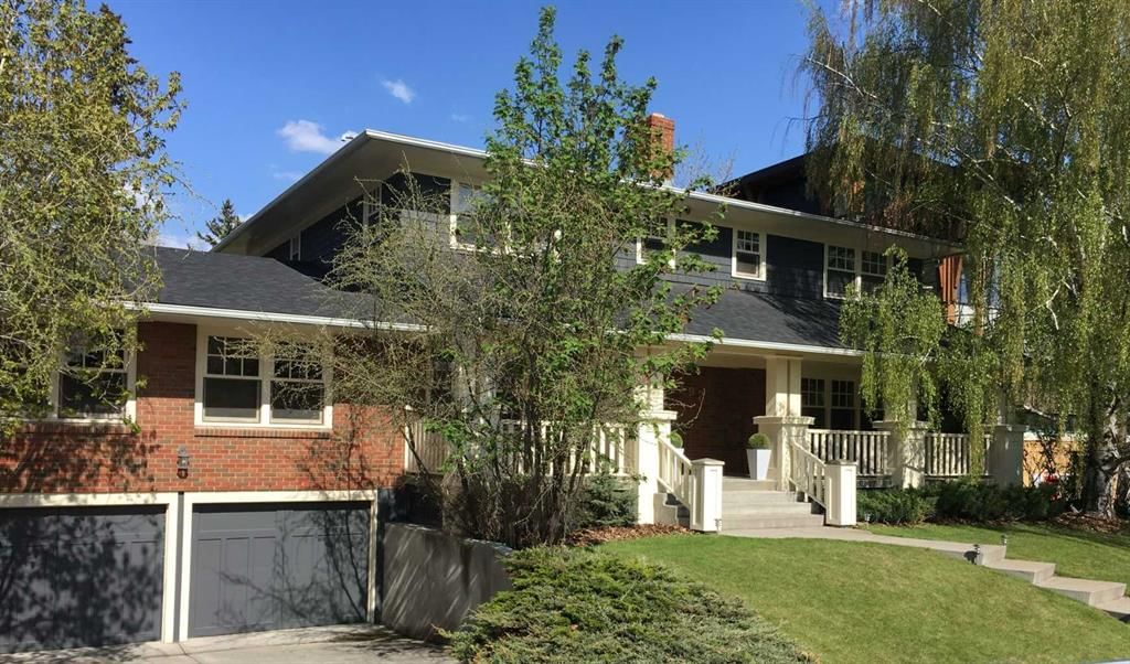 3920 Crestview Road SW, Calgary — main listing photo