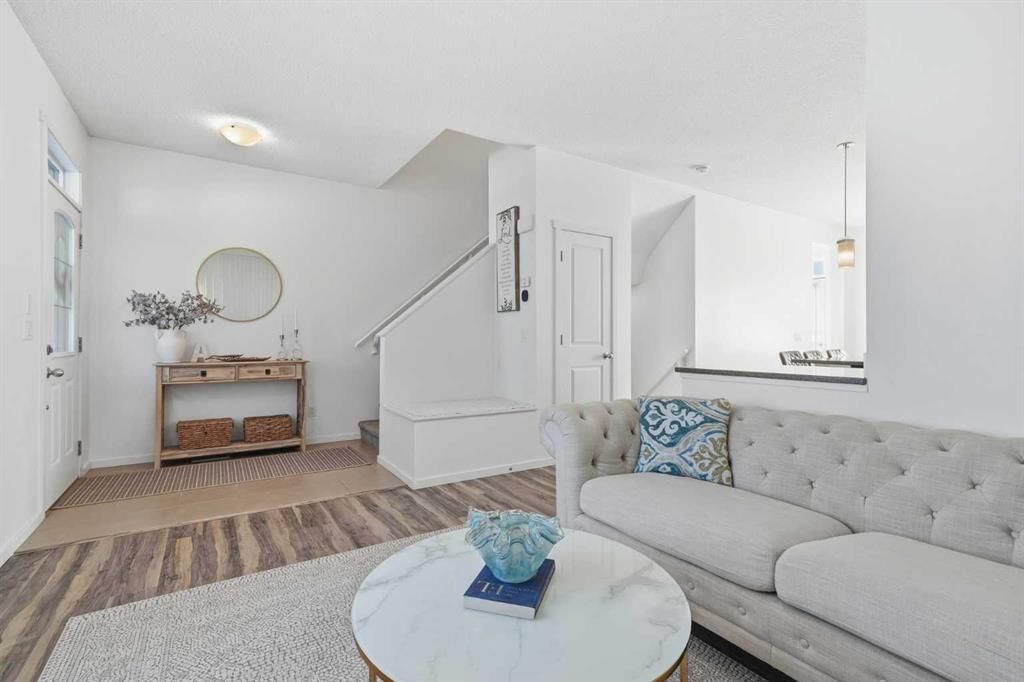 189 Mahogany Drive SE, Calgary — photo 5 of 39