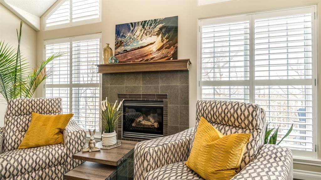 904 Patterson View SW, Calgary — photo 5 of 39