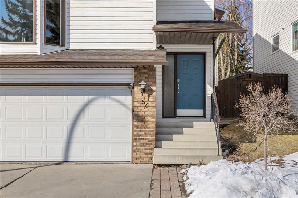 56 Hawkcliff Way NW, Calgary — photo 2 of 46