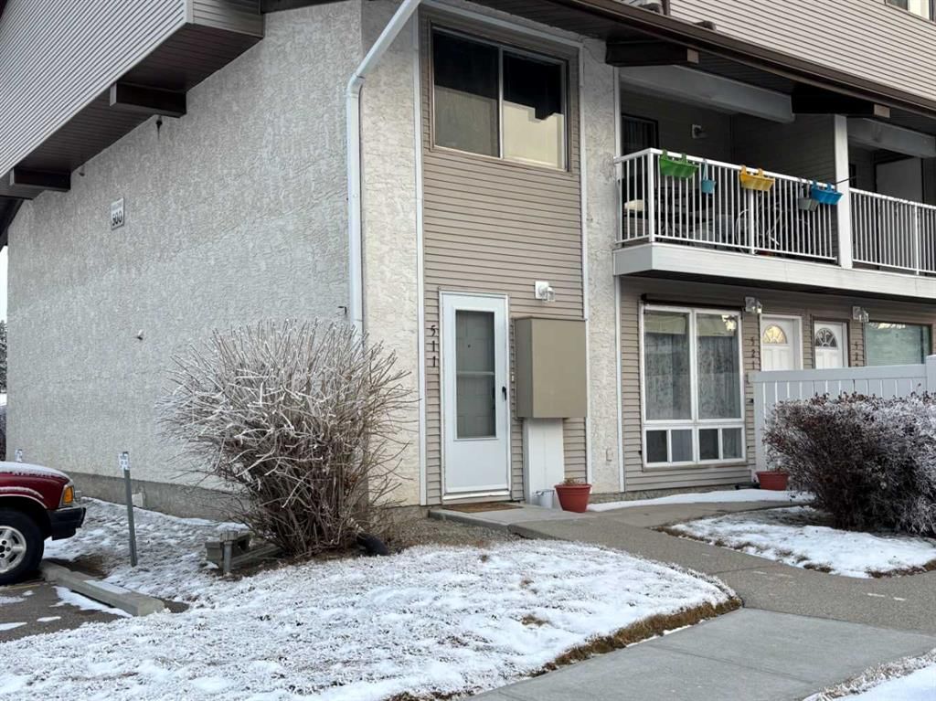 511, 200 Brookpark Drive SW, Calgary — main listing photo