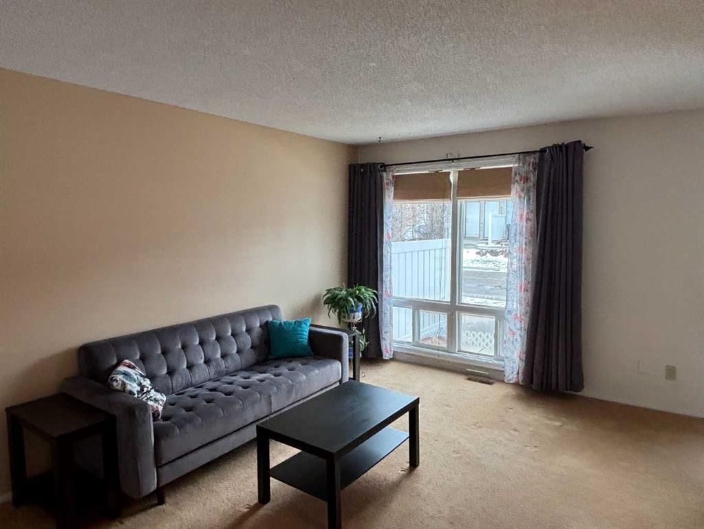 511, 200 Brookpark Drive SW, Calgary — photo 5 of 24