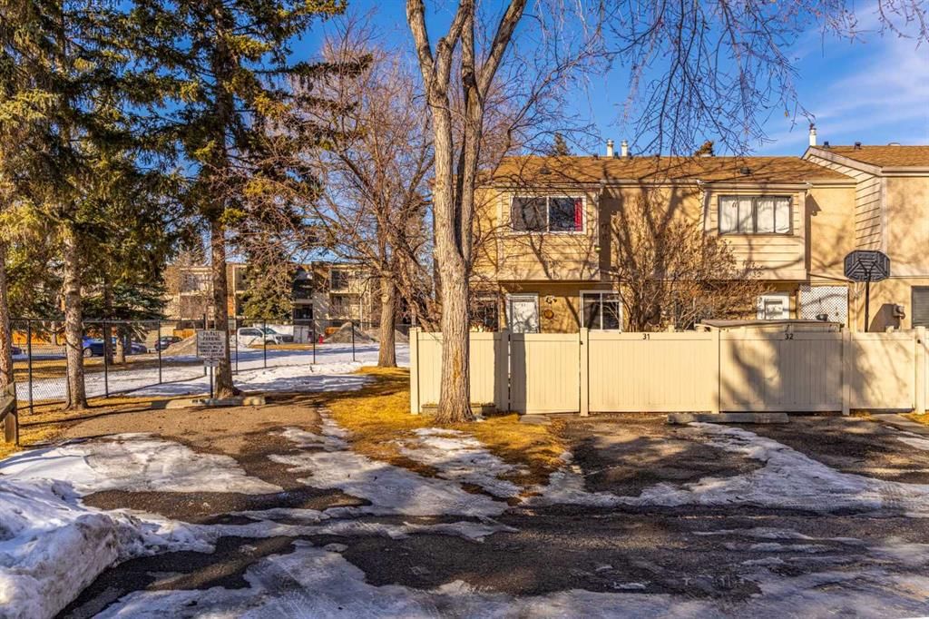 31, 2319 56 Street NE, Calgary — main listing photo