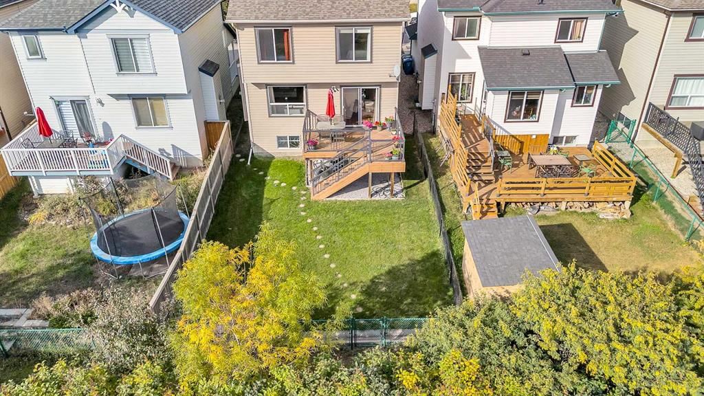 320 Evermeadow Road SW, Calgary — photo 4 of 50