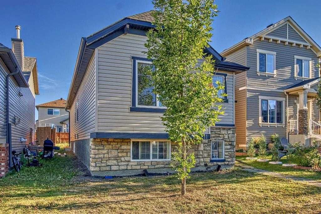 211 Saddlebrook Way NE, Calgary — photo 2 of 48