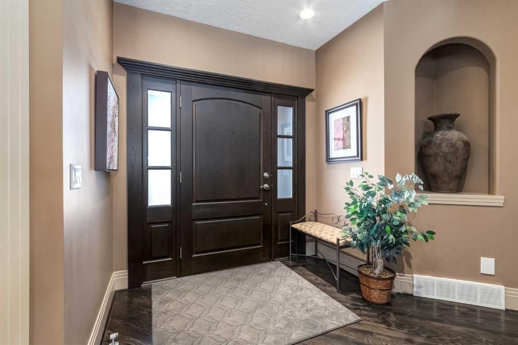 256 Hampstead Way NW, Calgary — photo 5 of 43