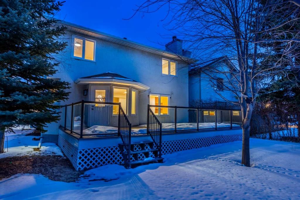 307 Hamptons Mews NW, Calgary — photo 2 of 46