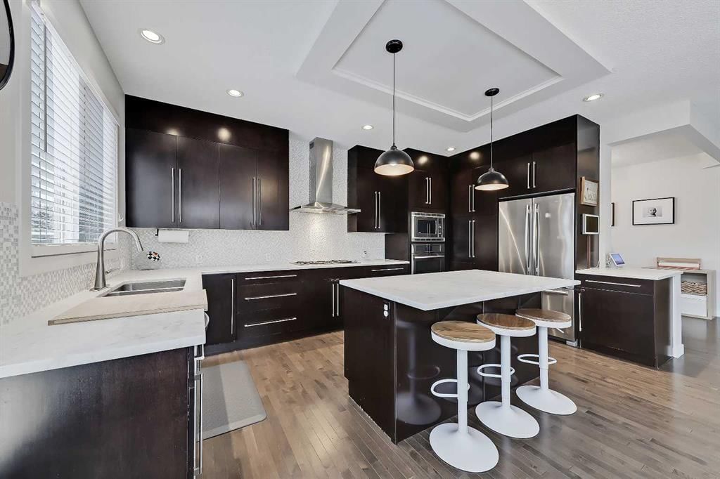 132 Valley Pointe Place NW, Calgary — photo 5 of 44